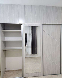 منزل وحديقة