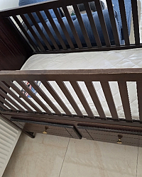 اطفال والعاب