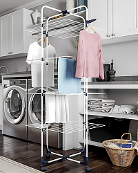 منزل وحديقة