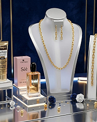 أزياء وموضة