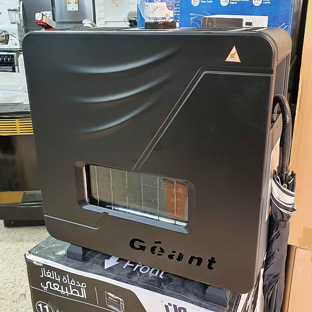 منزل وحديقة