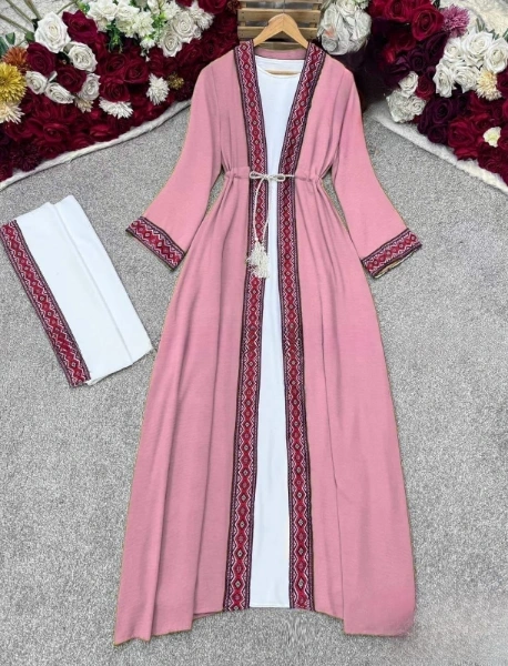أزياء وموضة