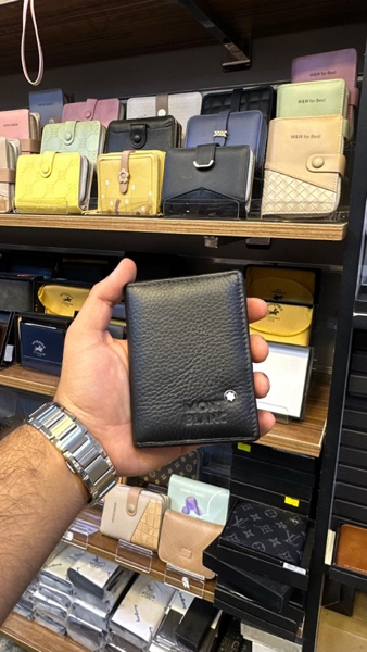 أزياء وموضة