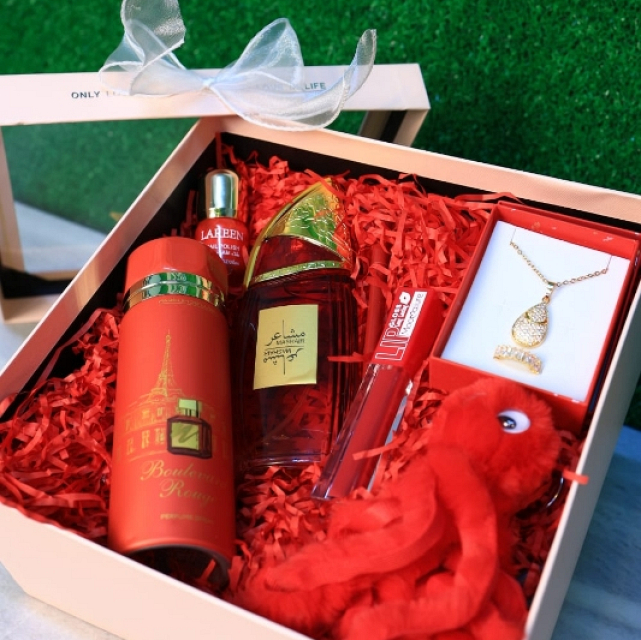 أزياء وموضة