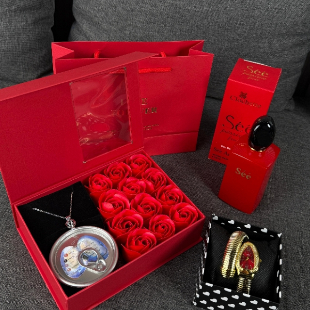 أزياء وموضة